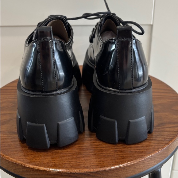 Maxime Black Patent Platform Lug Lace-Up Shoes - Picture 4 of 6